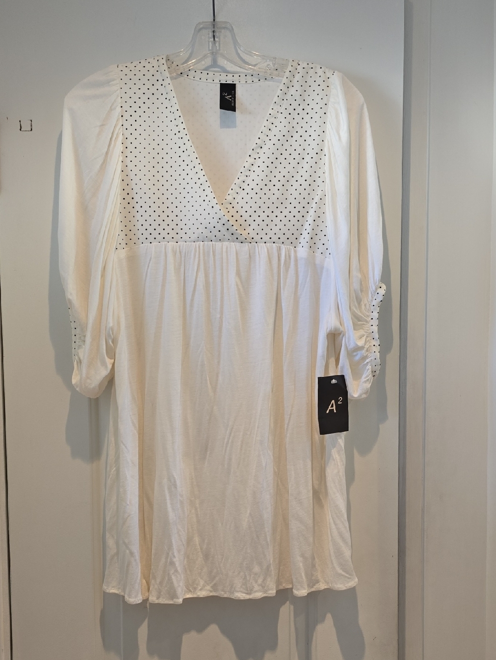 CpttllWhite Polka Dot V-Neck Peasant Top
